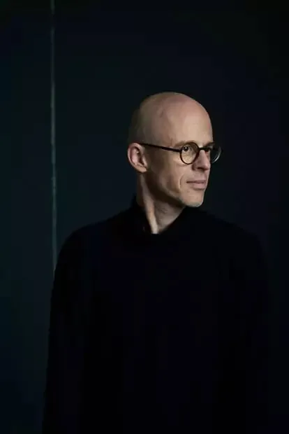 Philipp Krebs is taking care of the camera